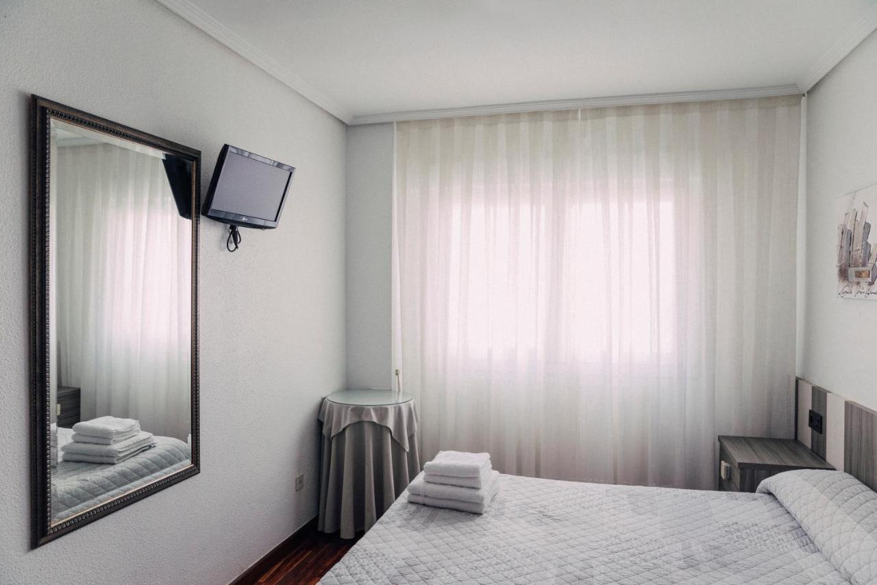 Pension Amaia H VI 00348 Vitoria-Gasteiz Zewnętrze zdjęcie