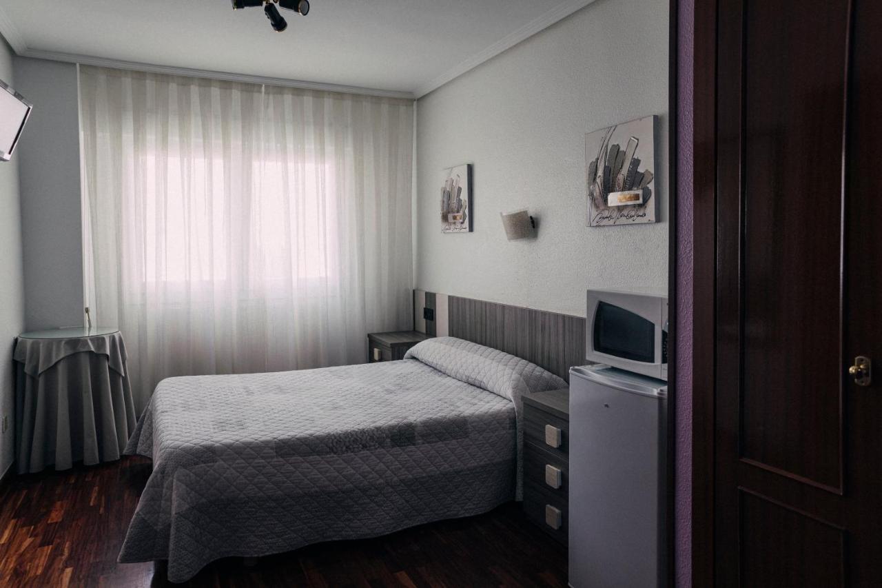 Pension Amaia H VI 00348 Vitoria-Gasteiz Zewnętrze zdjęcie
