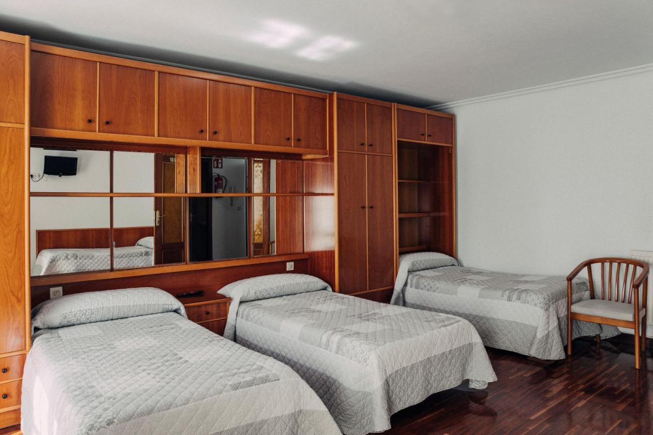 Pension Amaia H VI 00348 Vitoria-Gasteiz Zewnętrze zdjęcie